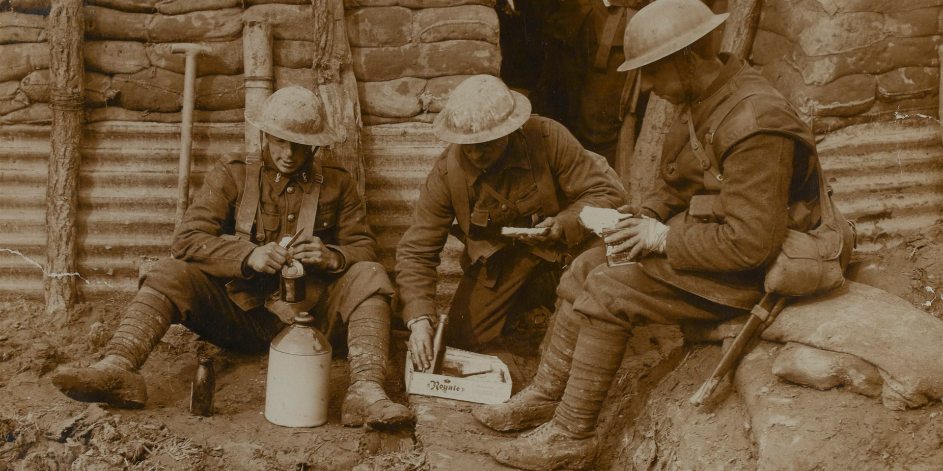 Soldiers eating their rations